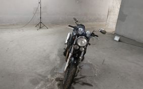 SUZUKI INAZUMA 400 GK7BA