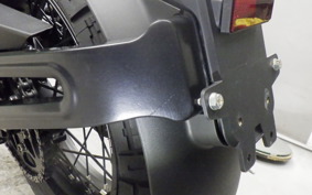 HUSQVARNA SVARTPILEN 125 2003