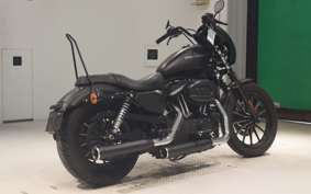 HARLEY XL883N IRON 2009