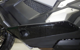 HONDA X-ADV 750 2021 RH10