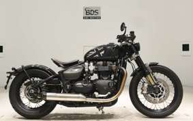 TRIUMPH BONNEVILLE BOBBER 2020