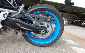 SUZUKI GSX-8S 2023 EM1AA