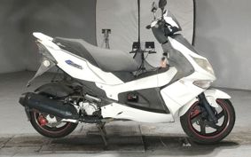 PGO G-MAX125 ..