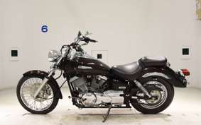 YAMAHA DRAGSTAR 250 2003 VG02J