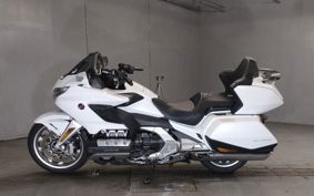 HONDA GL1800 TOUR  2019 SC79