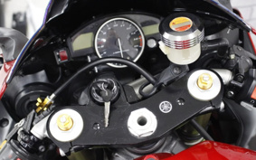 YAMAHA YZF-R1 2005 RN12