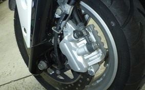 YAMAHA CYGNUS 125 XSR 3 2004 SEA5J