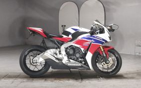 HONDA CBR1000RR 2013 SC59