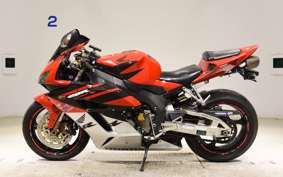 HONDA CBR1000RR 2005 SC57