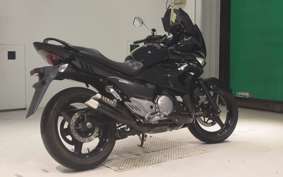 SUZUKI GSR250F