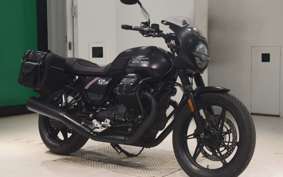 MOTO GUZZI V7 STONE 2022