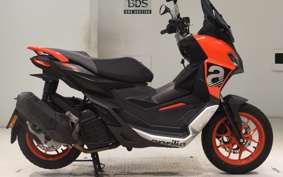 APRILIA SR GT200