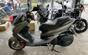 YAMAHA MAJESTYS SG28J