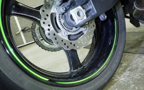 KAWASAKI ZX 10 NINJA R 2015