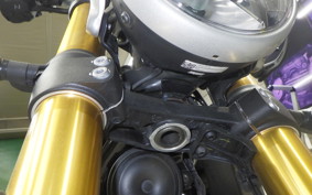 TRIUMPH SPEED 400 2024