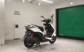 YAMAHA CYGNUS 125 XSR 2