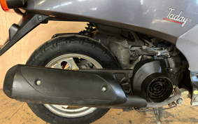 HONDA EM1 e: EF16