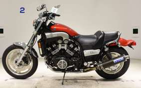 YAMAHA VMAX 2004