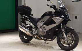 HONDA VFR800X 2014