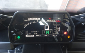 YAMAHA YZF-R1 M 2017 RN40