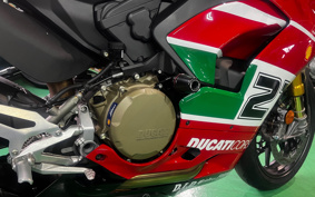 DUCATI  DUCATI PANIGA-REV2 BAYLISS  2022 1H00