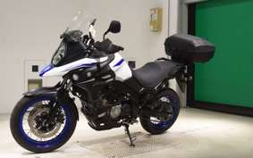 SUZUKI DL650 ( V-Strom 650 ) XTA 2019 C733A