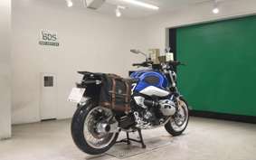 BMW R NINE T 2019