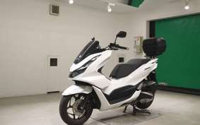 HONDA PCX125 2004 JK05