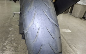 YAMAHA YZF-R15 2019