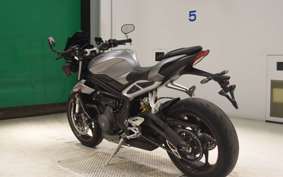 TRIUMPH STREET TRIPLE RS 2019