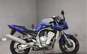YAMAHA FZS1000 FAZER 2002 RN06