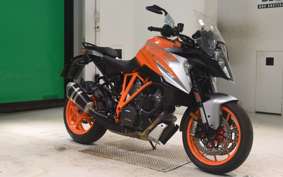 KTM 1290 SUPER DUKE GT 2020