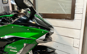 KAWASAKI NINJA H2 SX SE 2021 ZXT02A