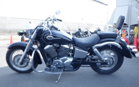 HONDA SHADOW 750 2002 RC44