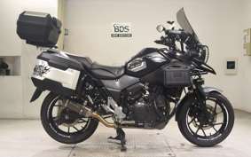 SUZUKI Vｽﾄﾛｰﾑ250 2004