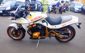 SUZUKI GSX750S KATANA 1985 GR72A