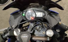 YAMAHA YZF-R25 RG10J