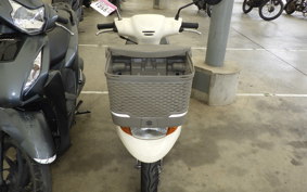 SUZUKI LET's 4 Basket CA43A