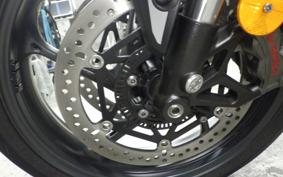 TRIUMPH STREET TRIPLE RS 2025
