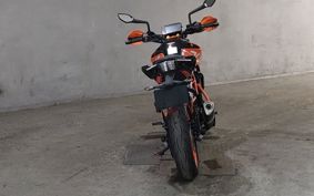 KTM 390 DUKE 2018 JPJ40