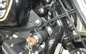 HARLEY XL883R 2012