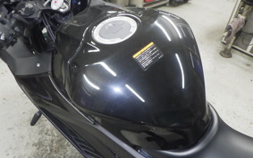 YAMAHA YZF-R25 A 2022 RG74J