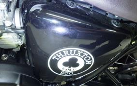 TRIUMPH THRUXTON 900 2015