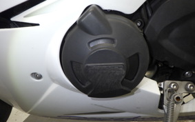 TRIUMPH DAYTONA 675 2011