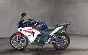 HONDA CBR250R MC41