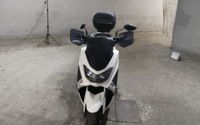 YAMAHA N-MAX 155 SG50J