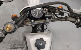 SUZUKI DR250 S SJ44A