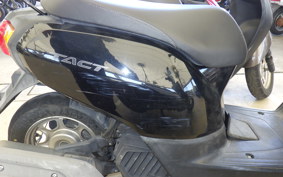 HONDA TACT-4ﾍﾞｰｼｯｸ AF79