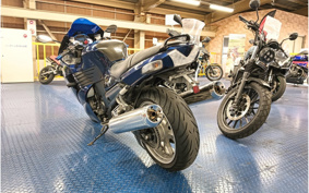 KAWASAKI ZZ1400 NINJA R 2007 ZXT40A