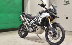 TRIUMPH TIGER 900 RALLY PRO 2025